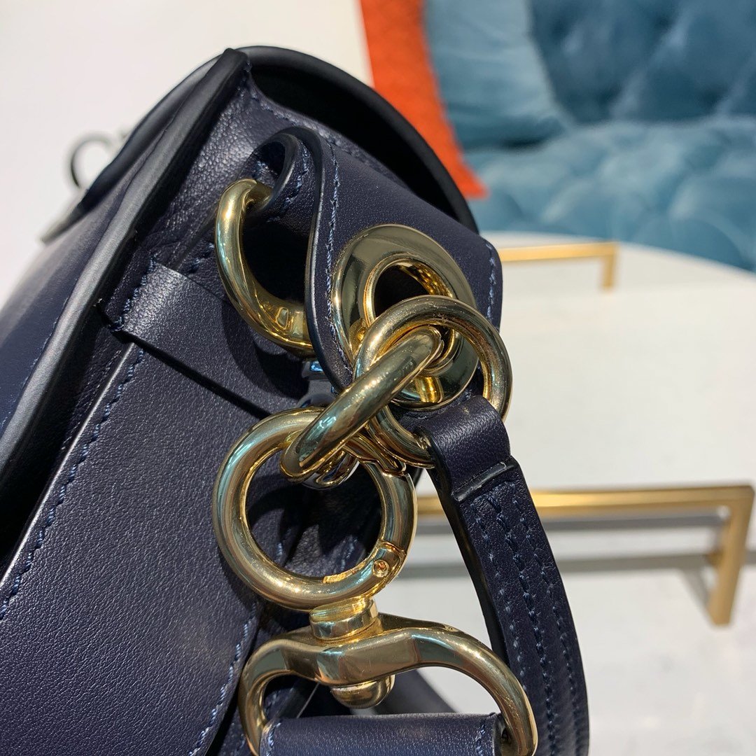 Chloe Nile Nile Bracelet Bag 001