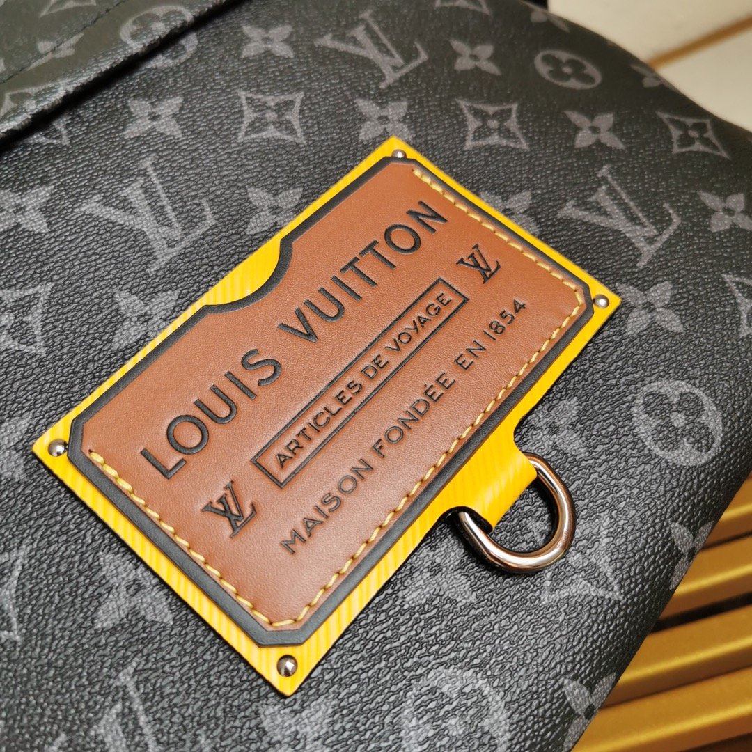 L0vis Vvtt0n Besace Zippée M45214