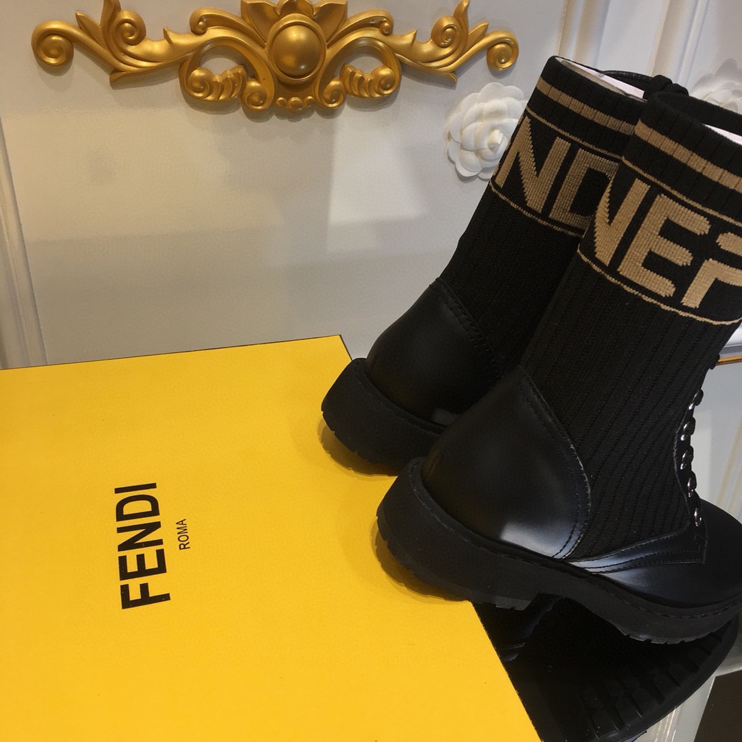 F**di Boots