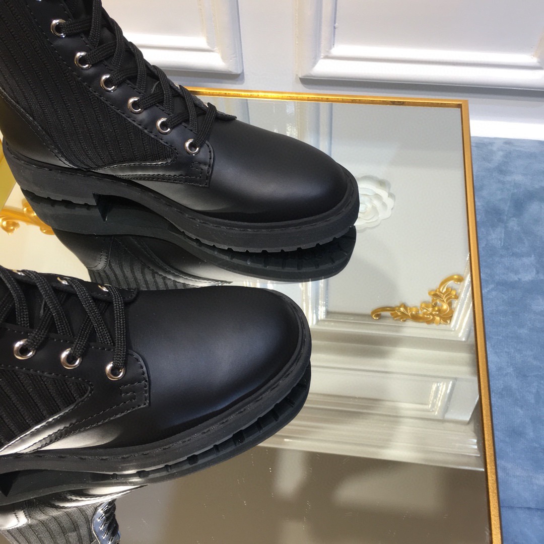F**di Boots