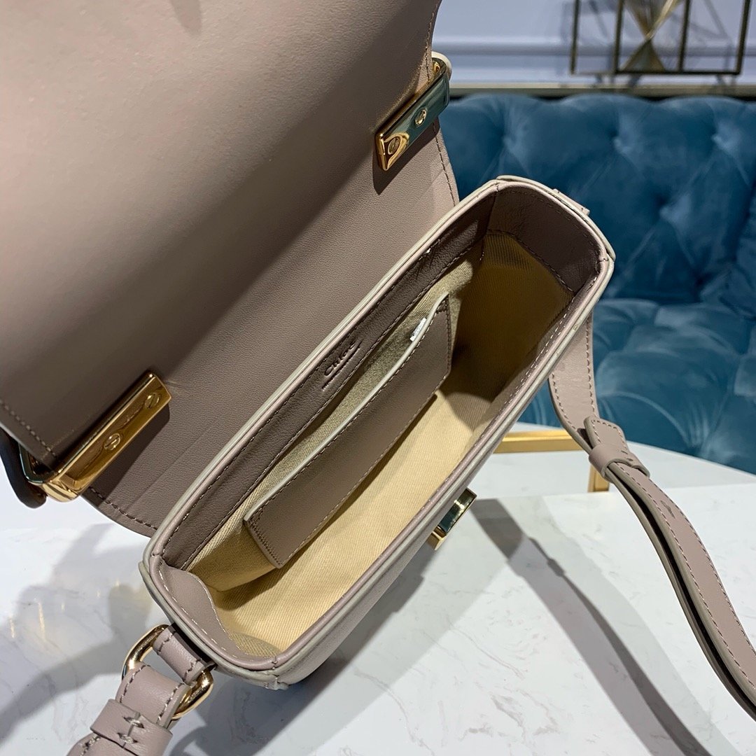 Chloe C Bag 001