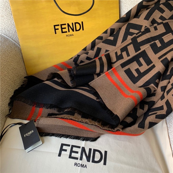 F**di Scarf