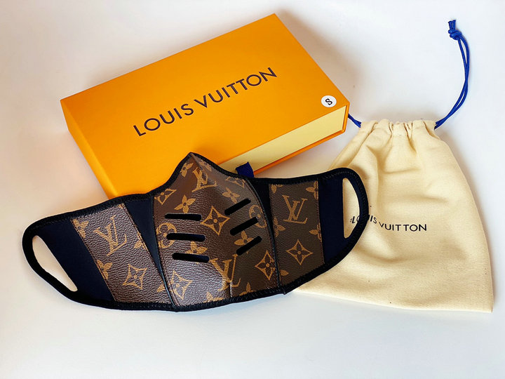 L0vis Vvtt0n Mask