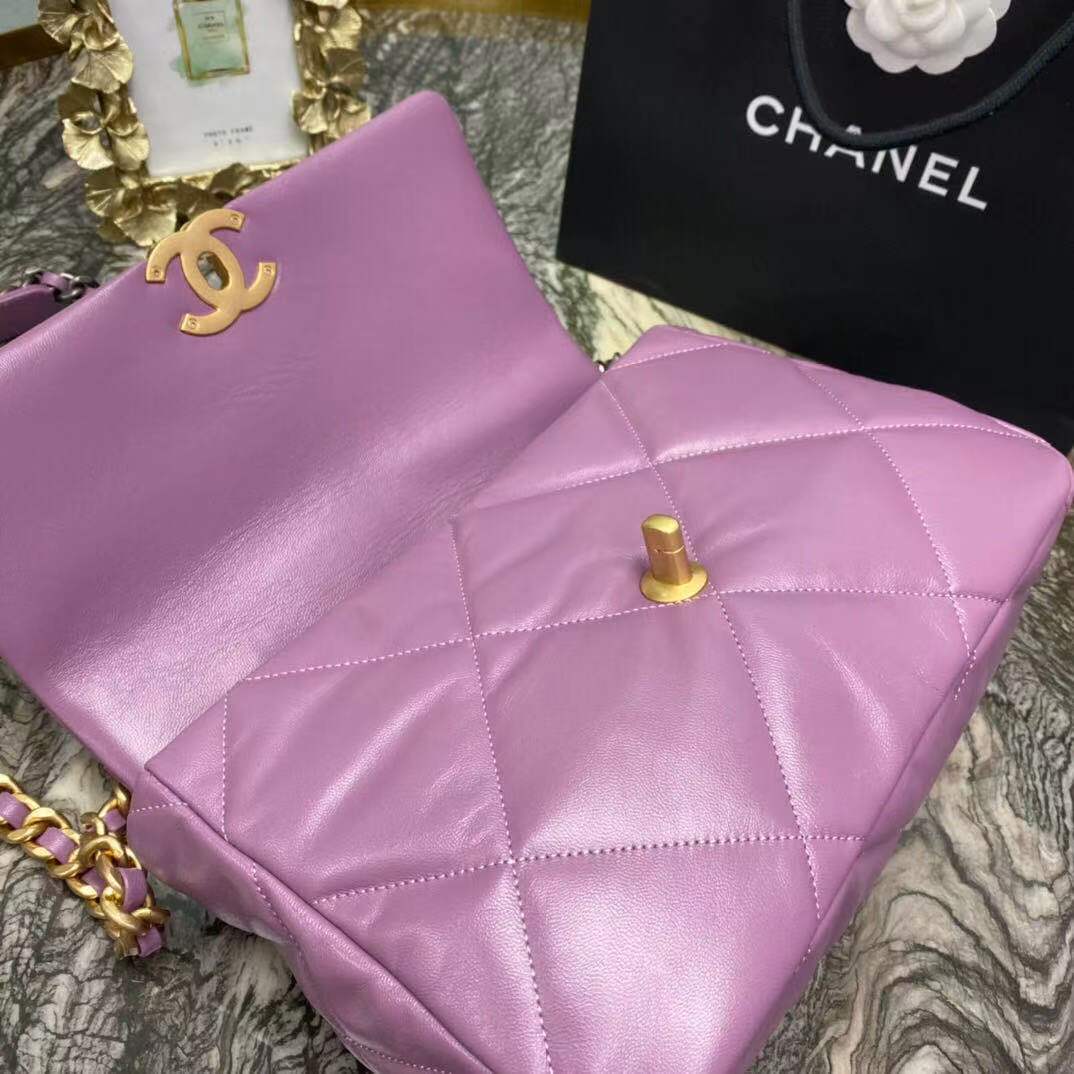 Ch**el 19 Flap Bag 26cm