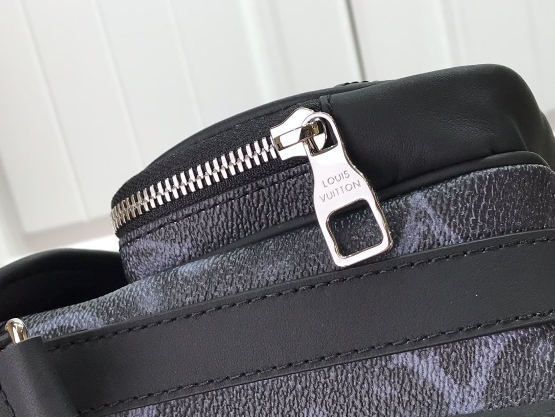 L0vis Vvtt0n NANO AMAZON Bag