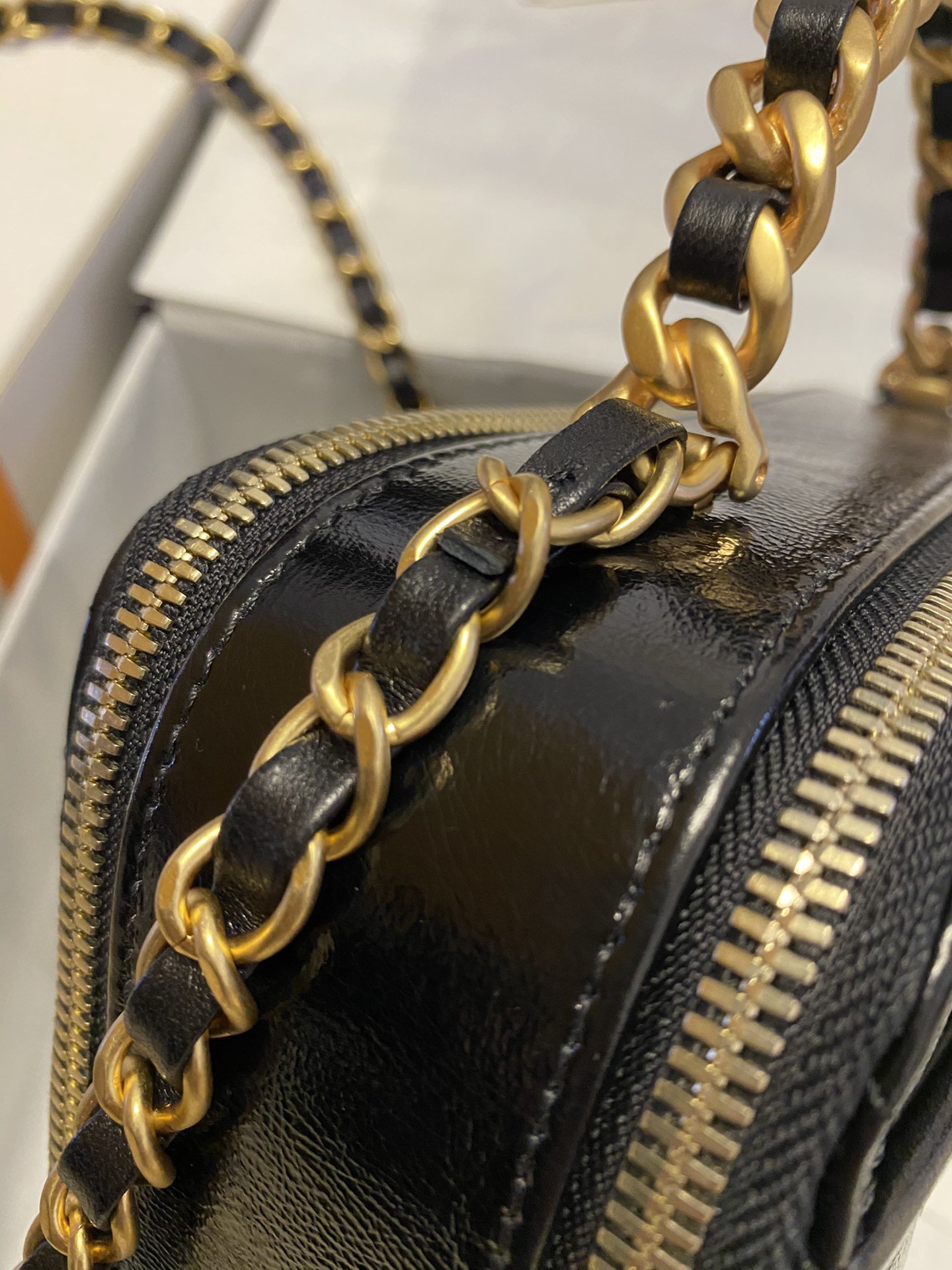 Ch**el Handbag 18.5cm