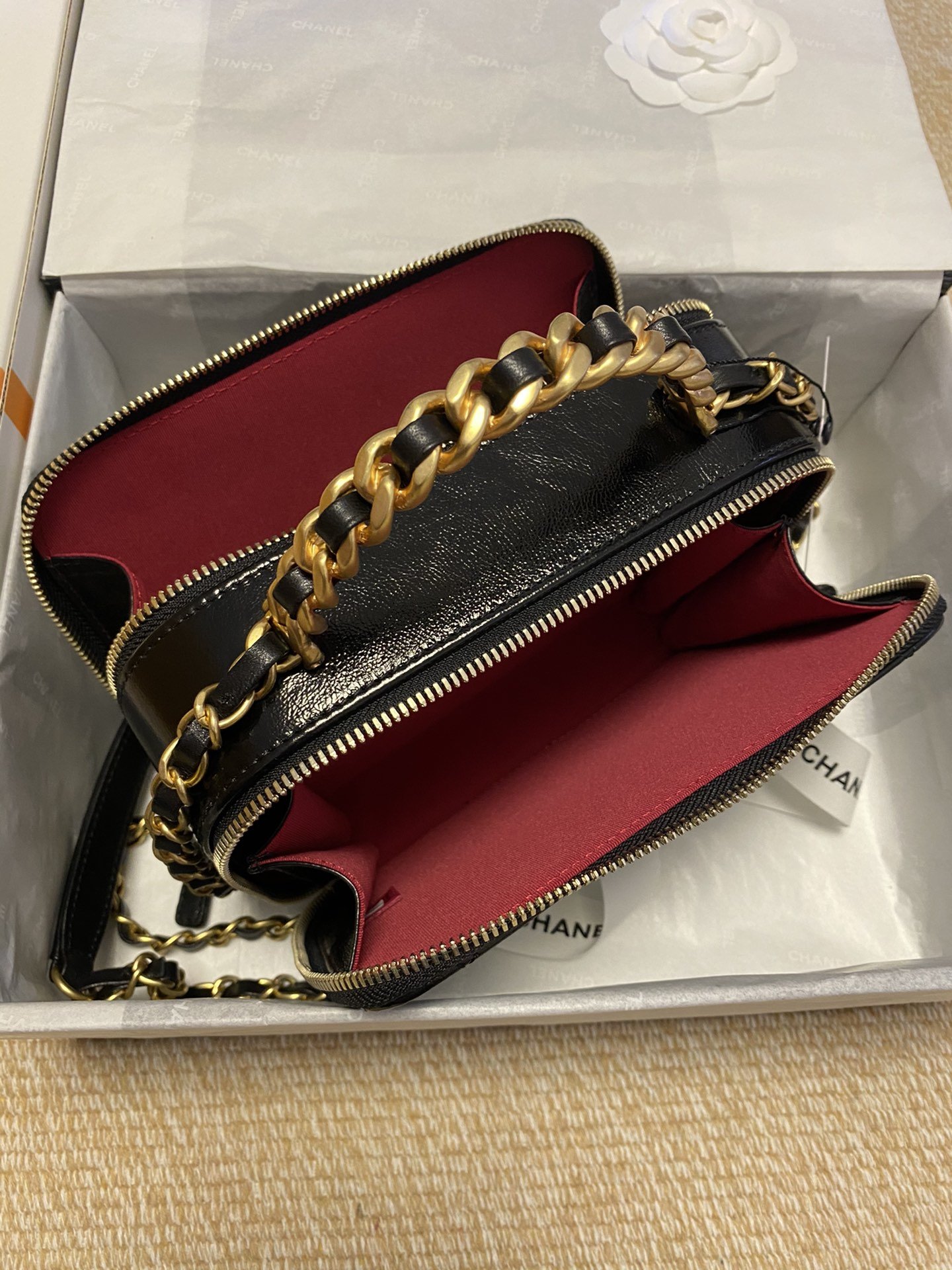 Ch**el Handbag 18.5cm