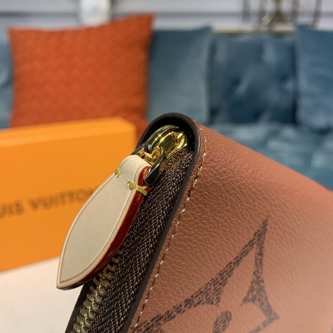 LV M67687 Zippy Wallet Giant Monogram Reverse