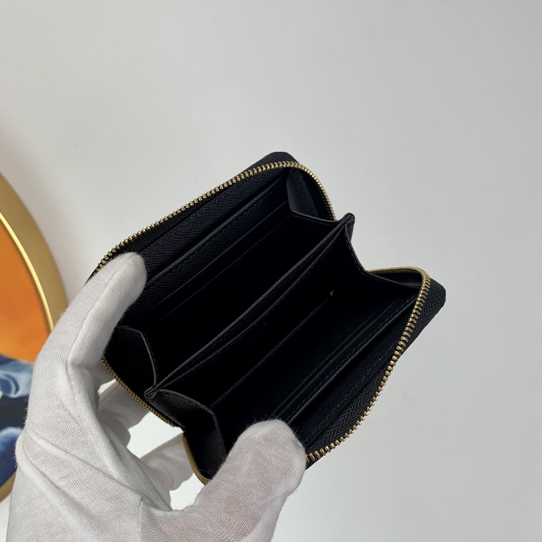 L0vis Vvtt0n Zippy Wallet 11cm 001
