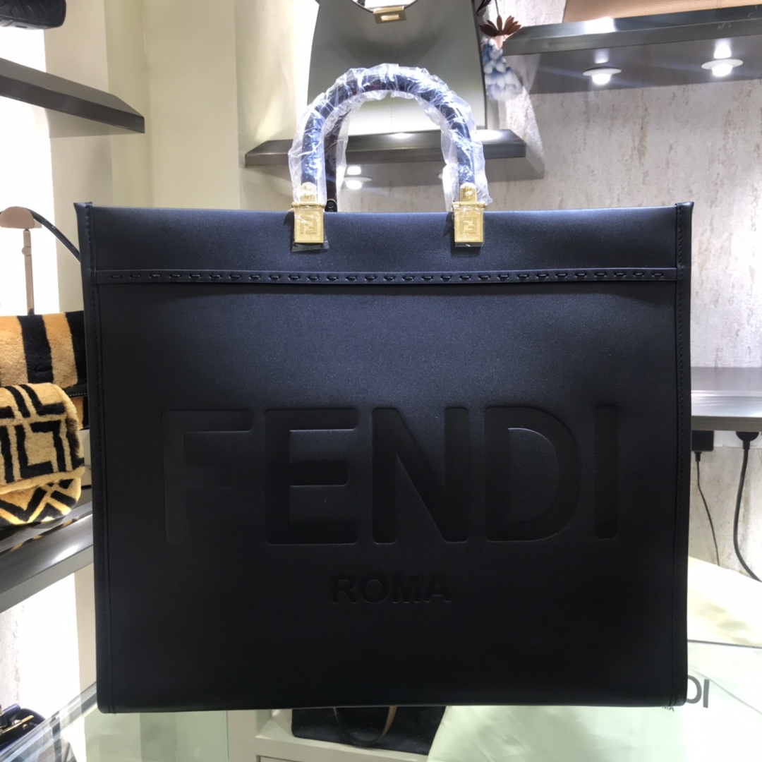F**di Tote 40cm Black