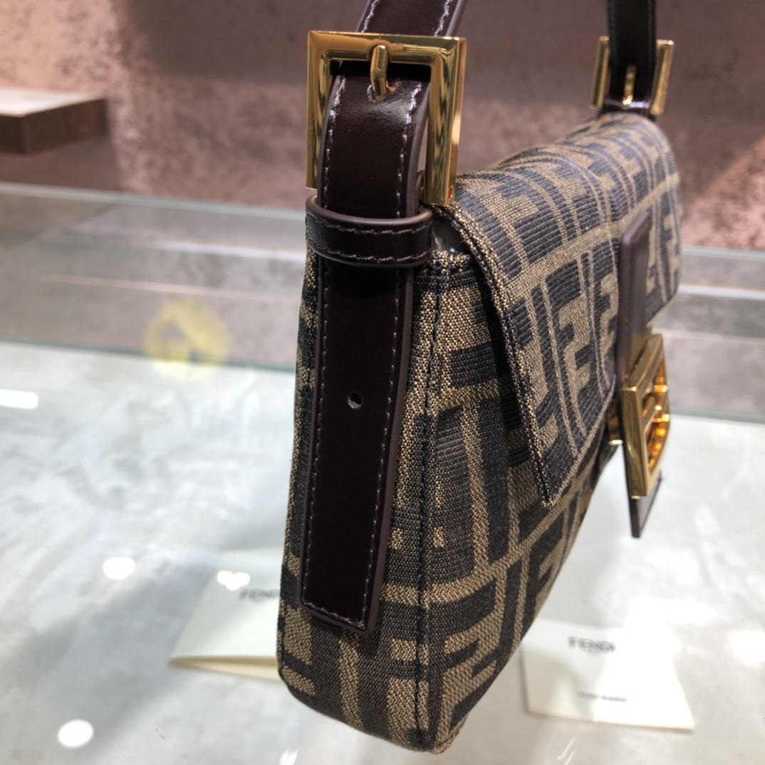 F**di Vintage Bag gold hardware