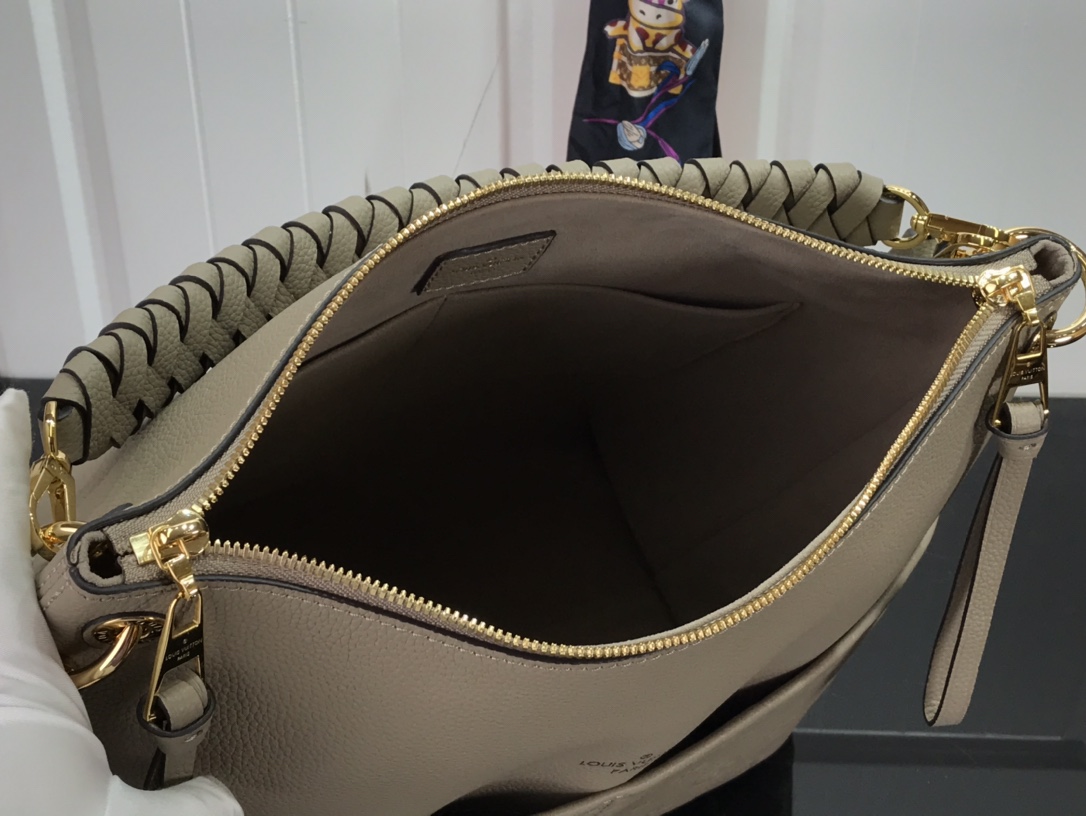 LV MAIDA HOBO M45522