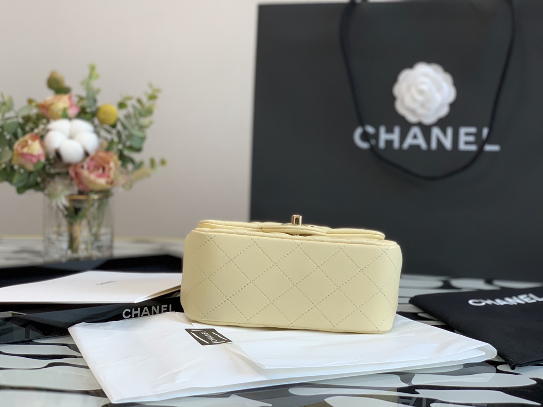 Ch**el Flap Bag 17cm 001