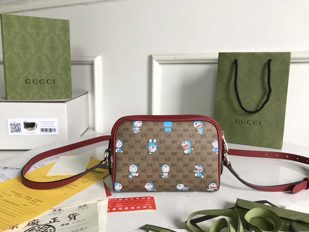 Gvc*1 647784 crossbody bag