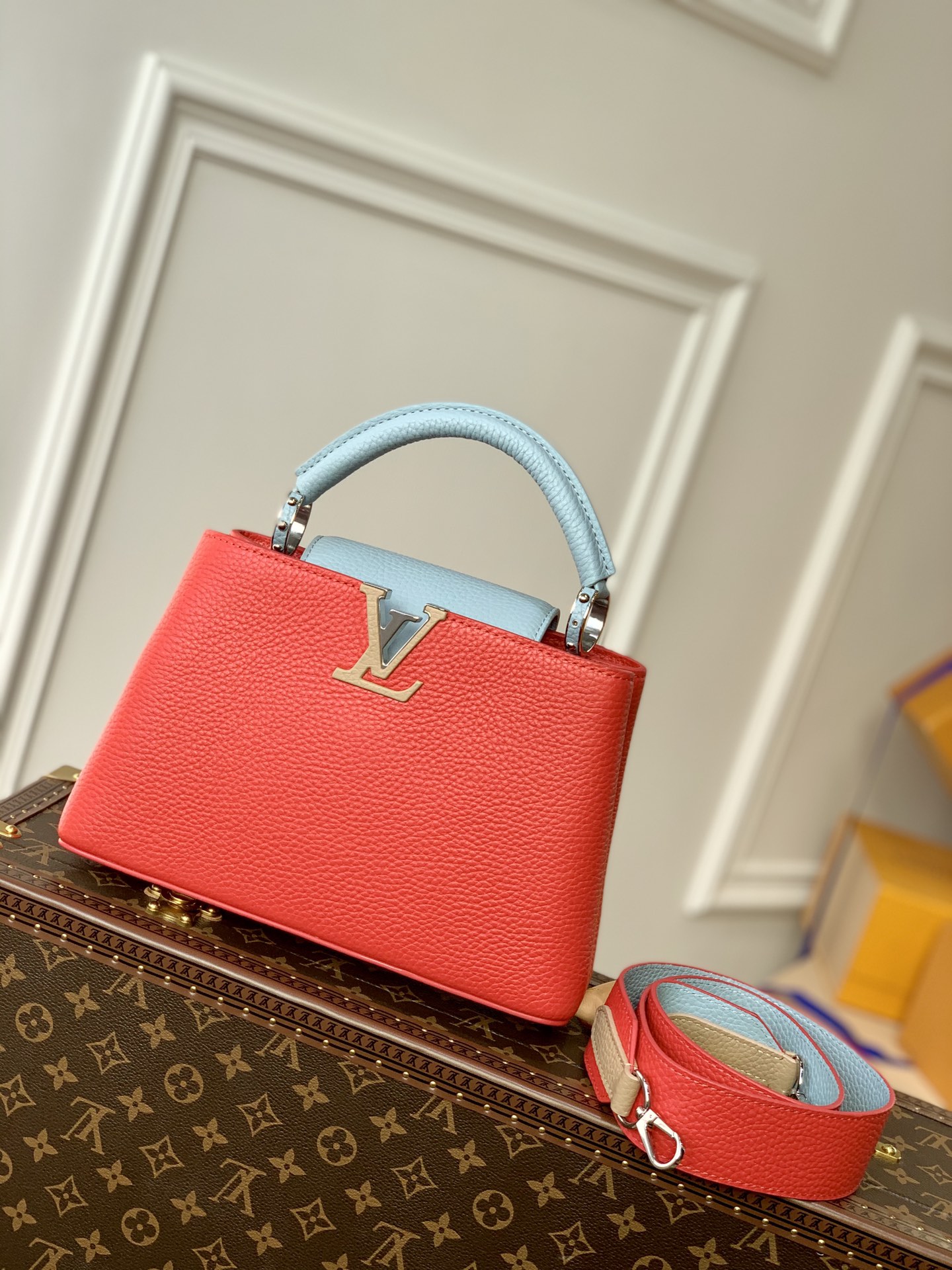 L0vis Vvtt0n Capucines BB Bag 27CM
