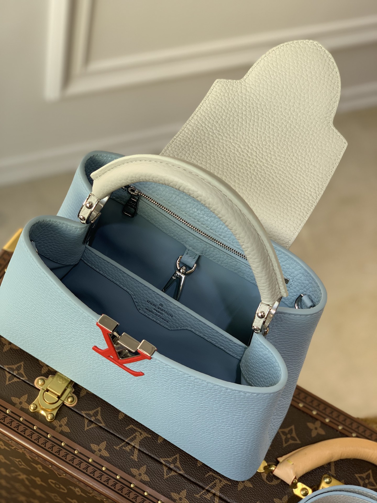 L0vis Vvtt0n Capucines BB Bag 27CM 001