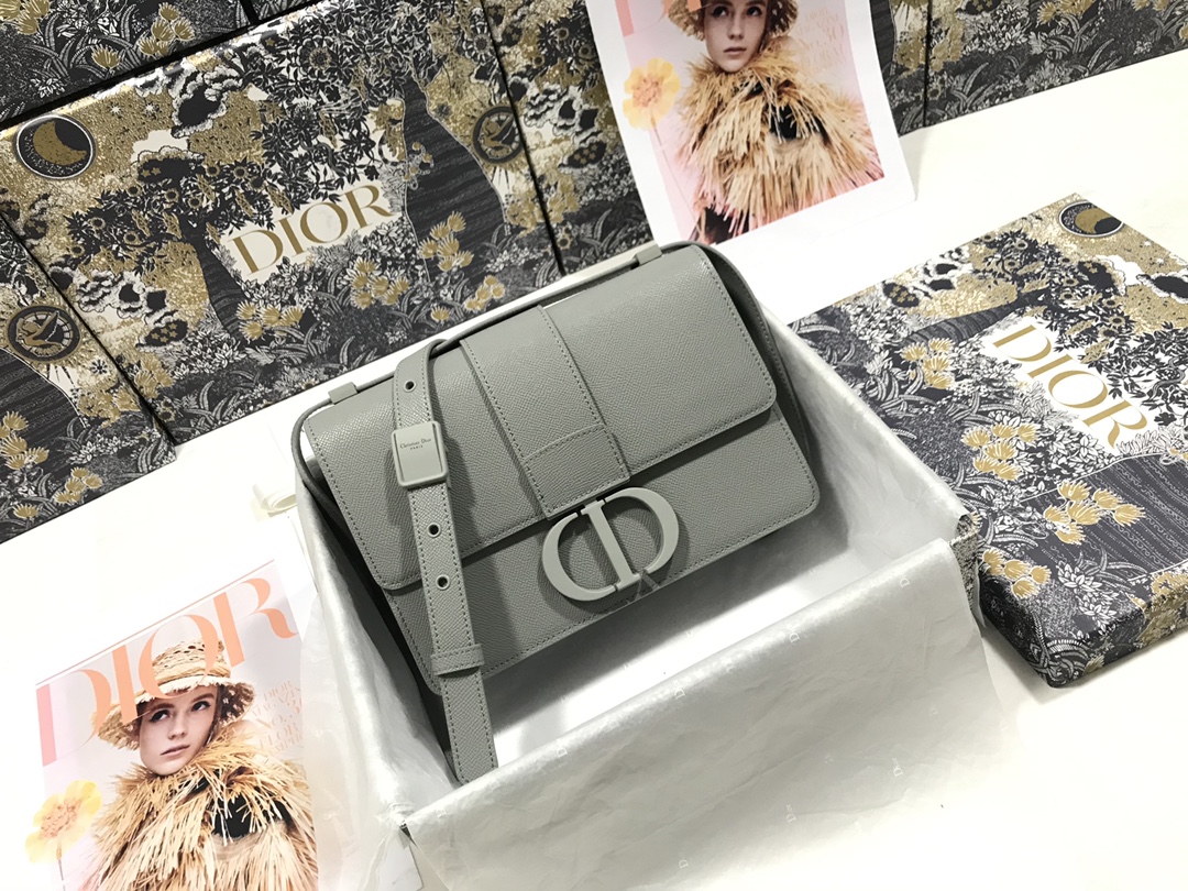 D10r Montaigne 30 bag 24cm 002