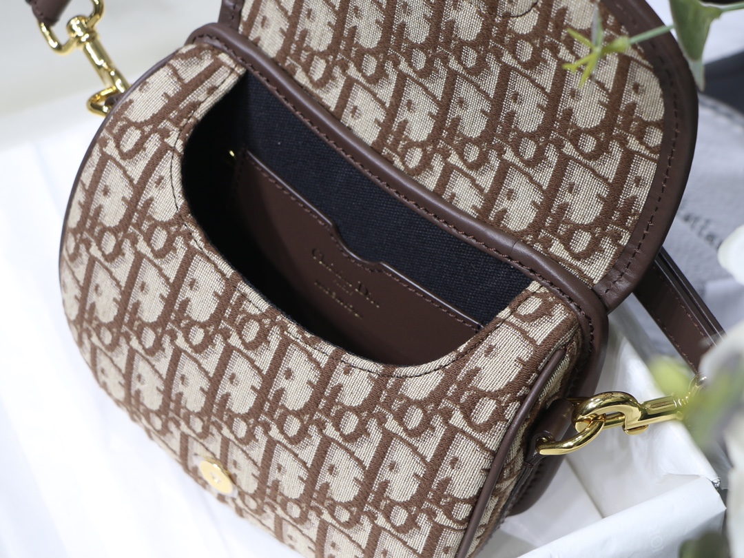 D10r Bobby Bag 18cm
