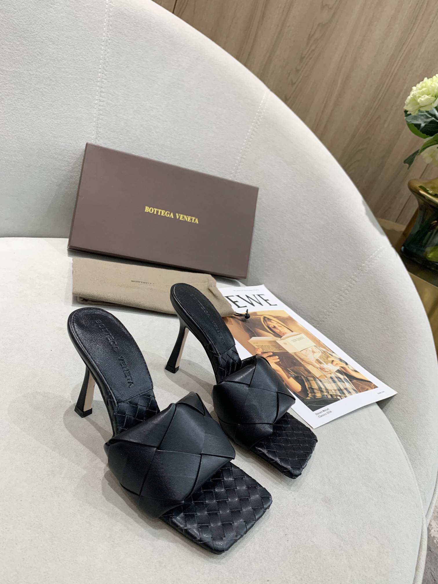 B0tt*ga Ven*ta Sandals 005