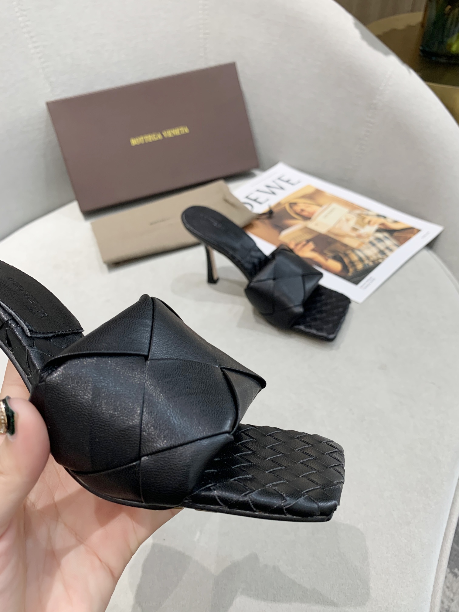 B0tt*ga Ven*ta Sandals 005