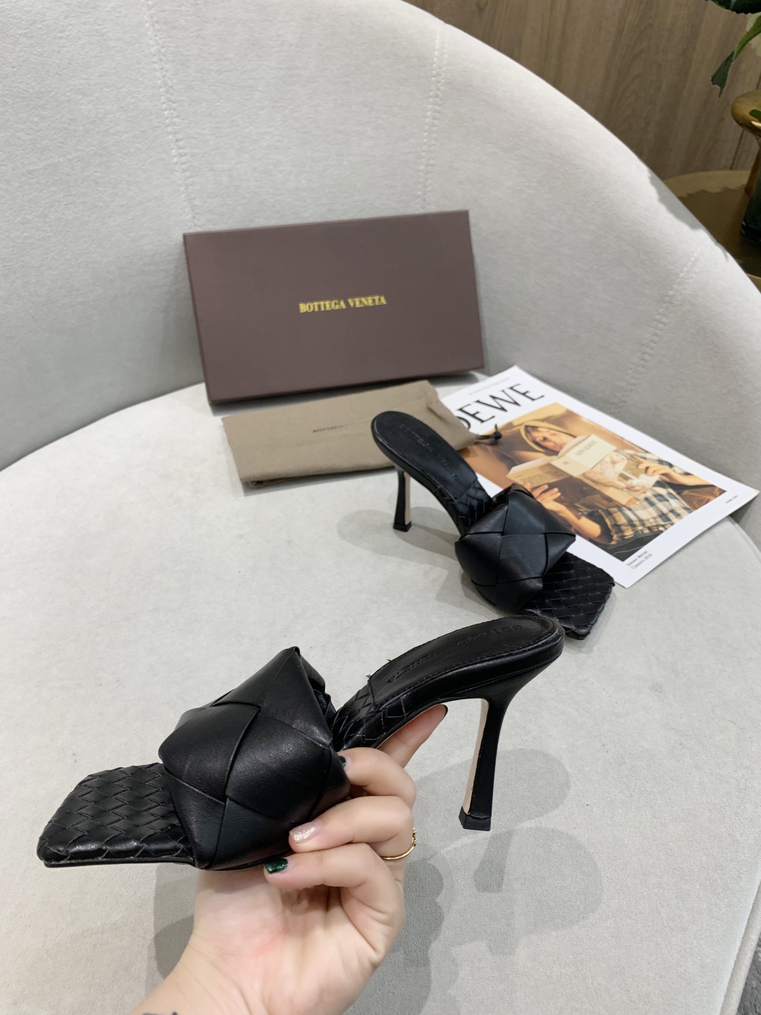 B0tt*ga Ven*ta Sandals 005