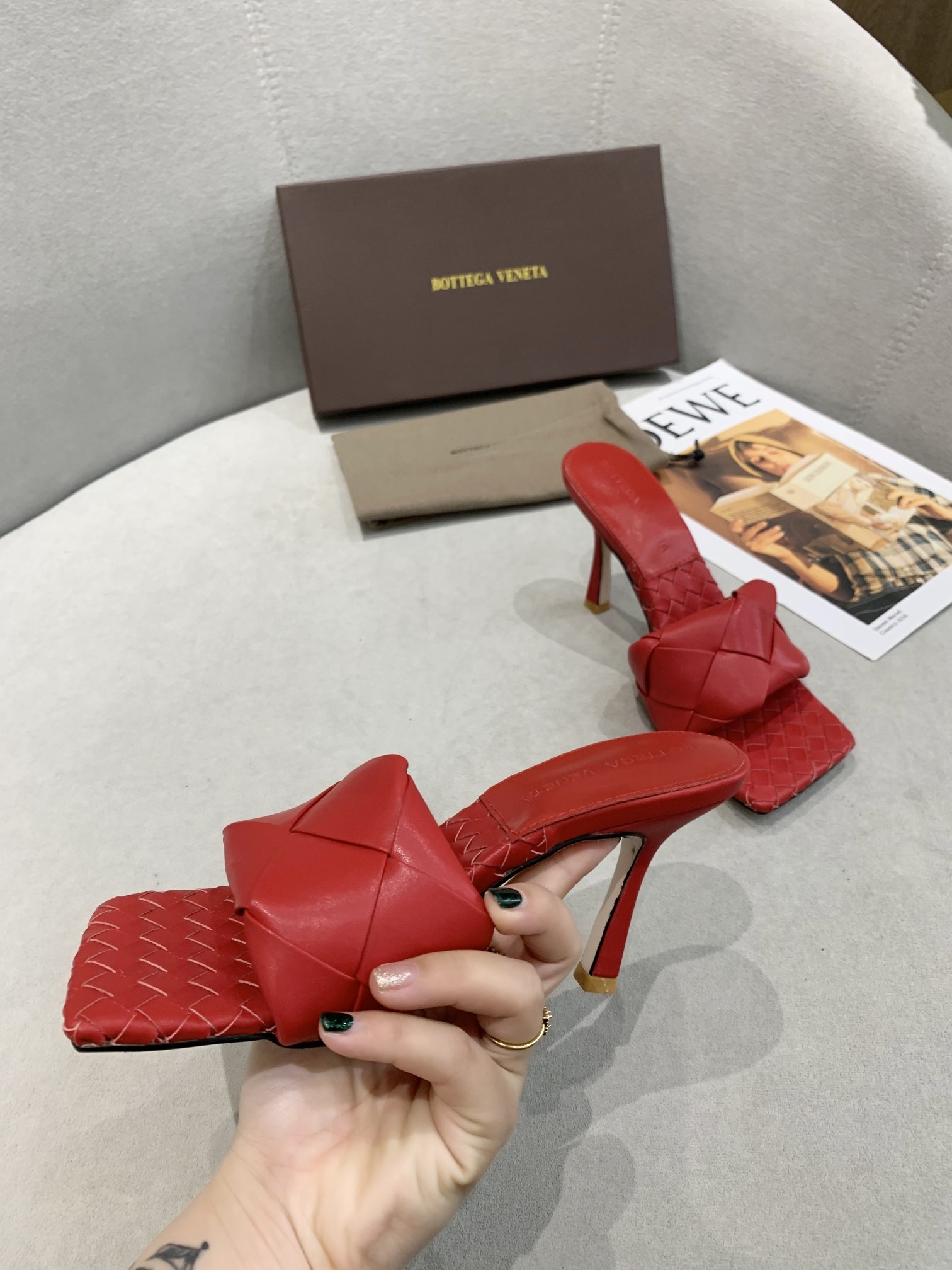 B0tt*ga Ven*ta Sandals 006