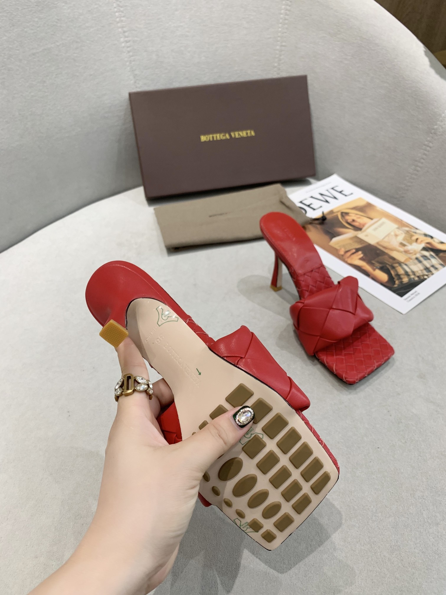 B0tt*ga Ven*ta Sandals 006