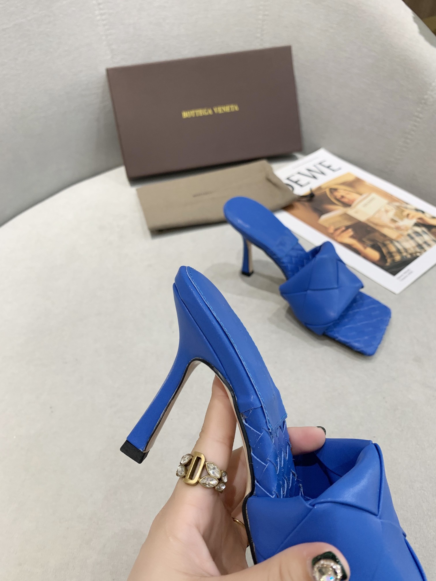 B0tt*ga Ven*ta Sandals 007
