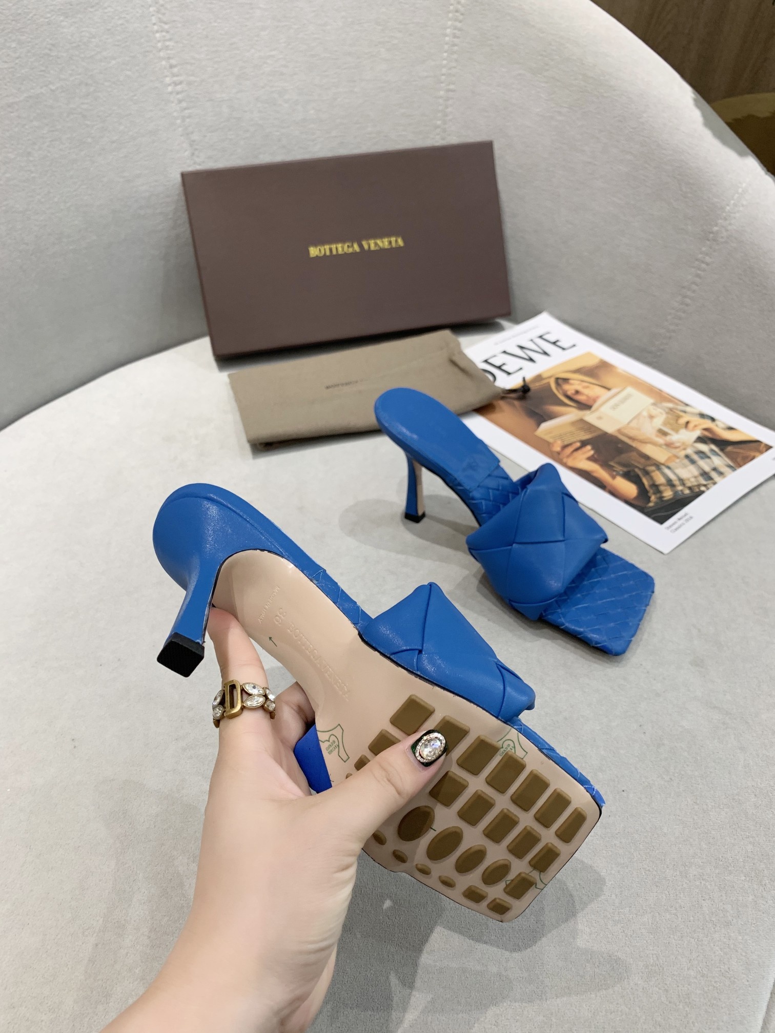 B0tt*ga Ven*ta Sandals 007