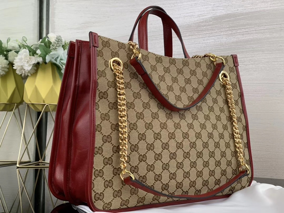 Gvc*1 Large Handbags