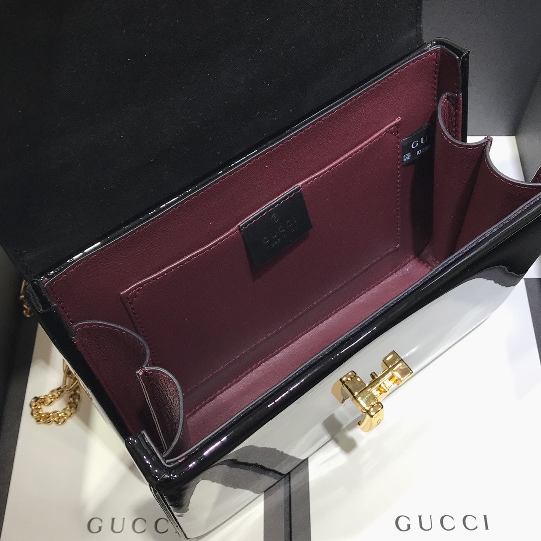 Gvc*1 Sylvie 1969 Black Patent Leather Top Handle Bag Balck