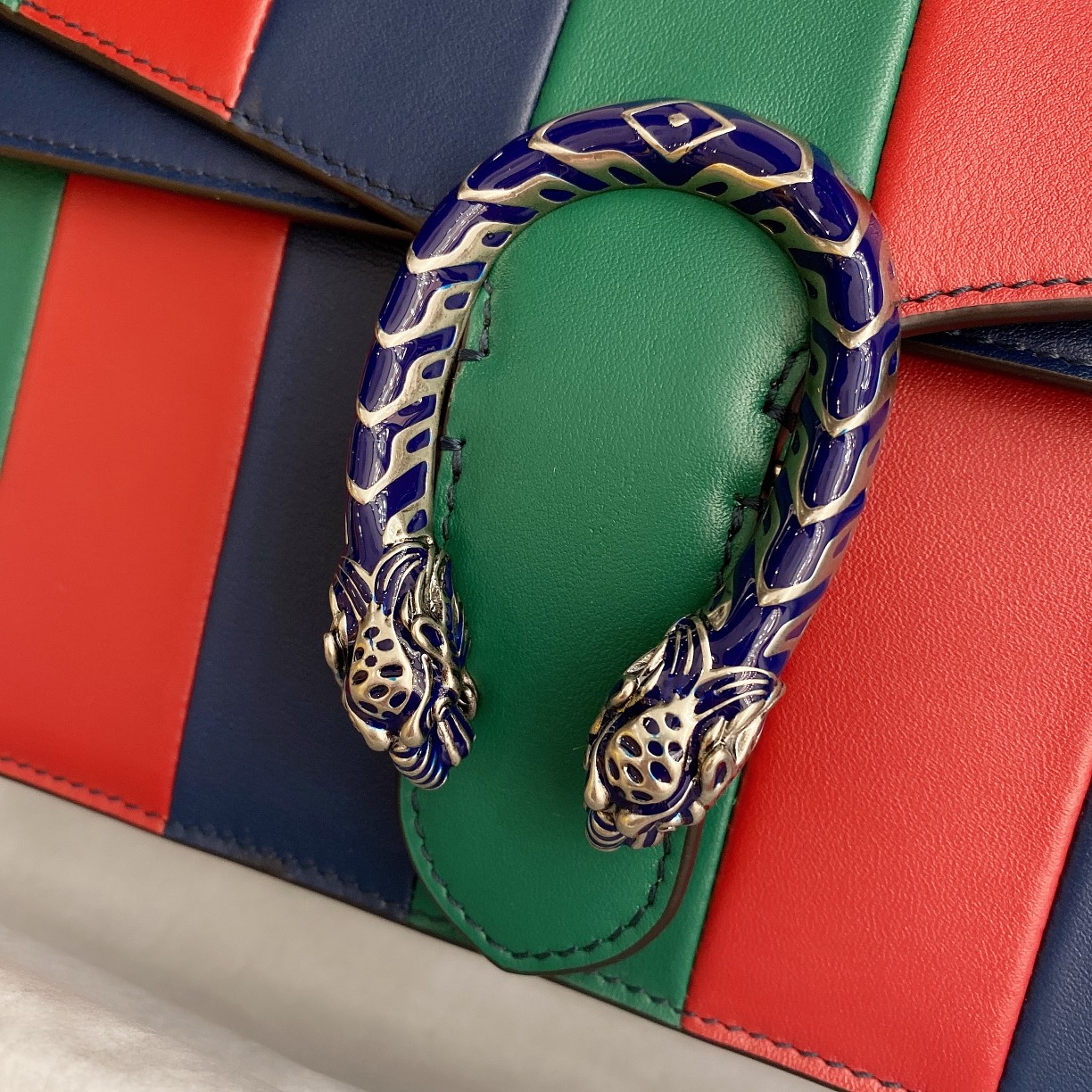 Gvc*1 Dionysus Shoulder Bag 28cm 001