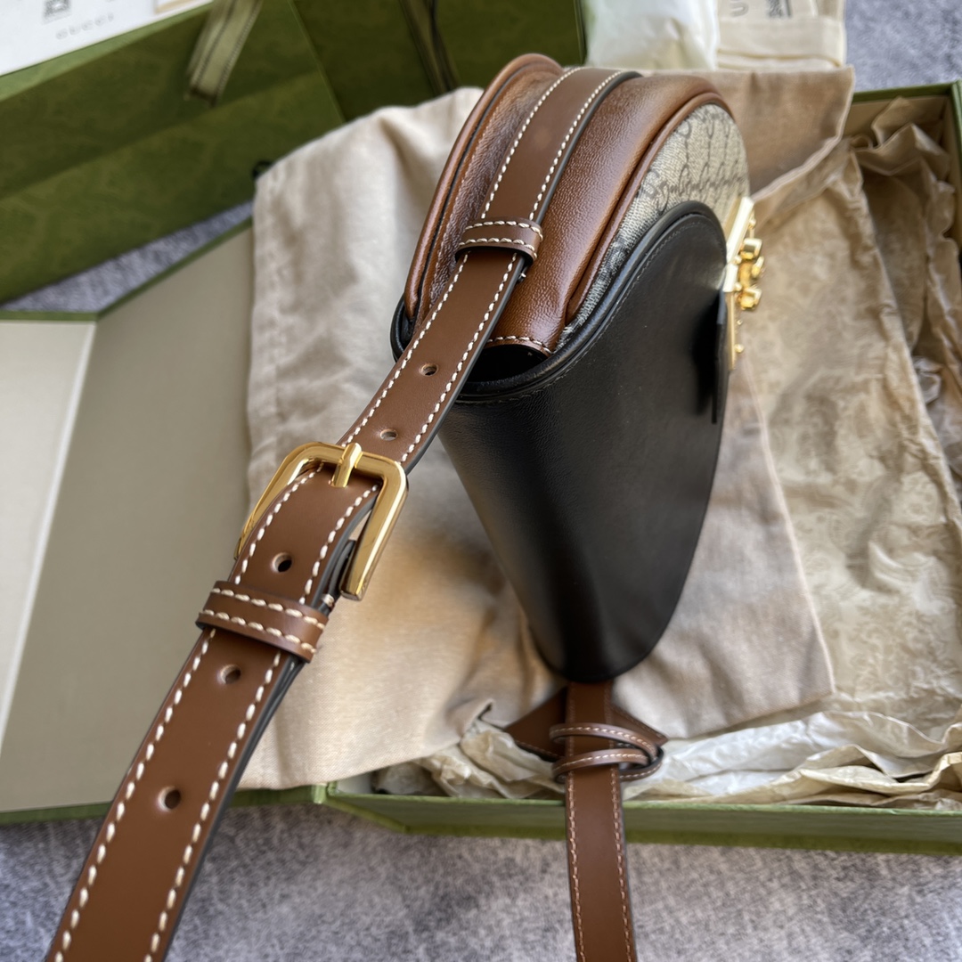 Gvc*1 Padlock Bag 644524