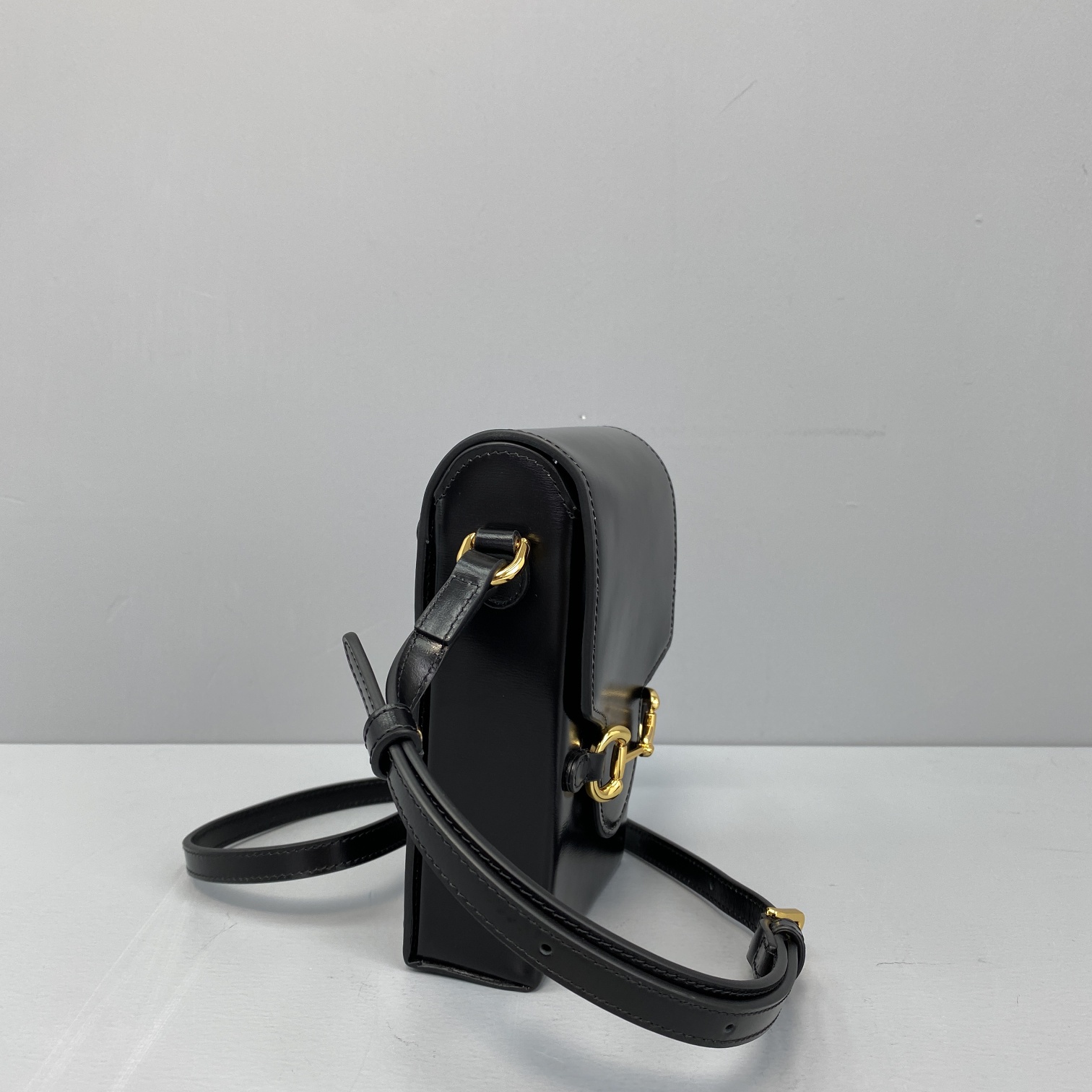 Gvc*1 Liberty 1955 horsenit bag 01