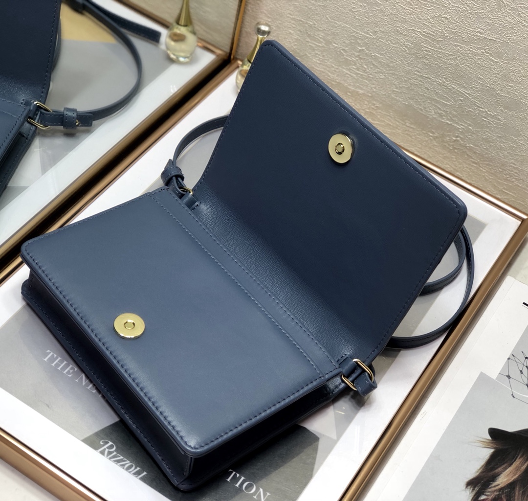 D10r Caro Bag 18cm 01