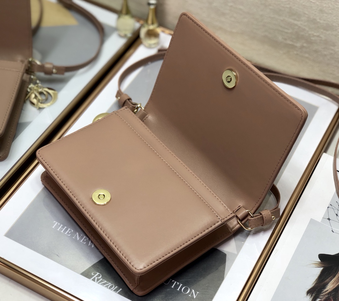 D10r Caro Bag 18cm 02