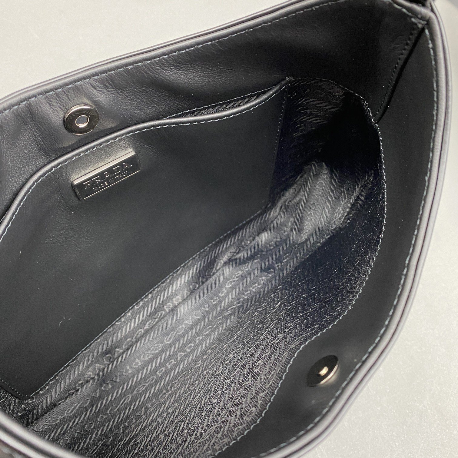 Bagsaaa Pra*a Cleo brushed leather shoulder black bag