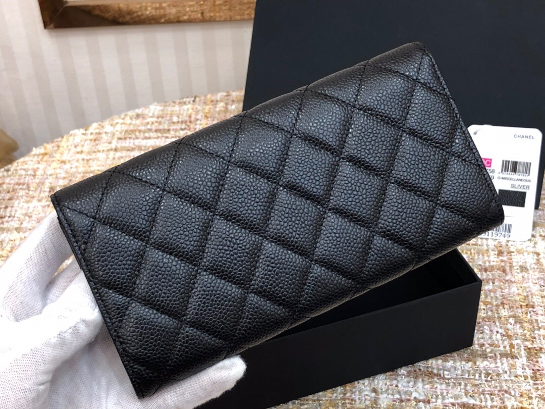 Ch**el Classic Flap wallet