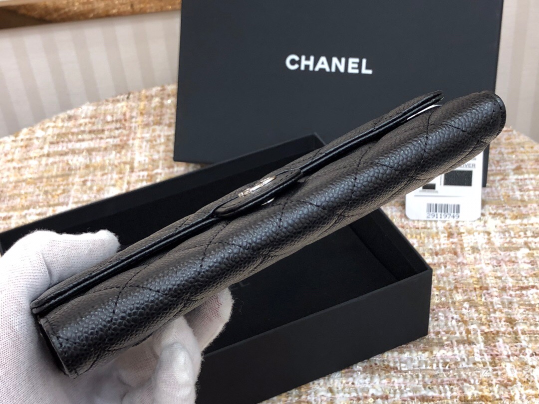 Ch**el Classic Flap wallet