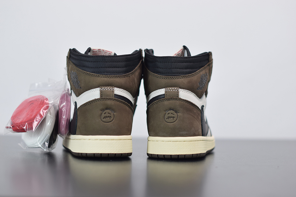 Air Jordan 1 x Travis Scott AJ1