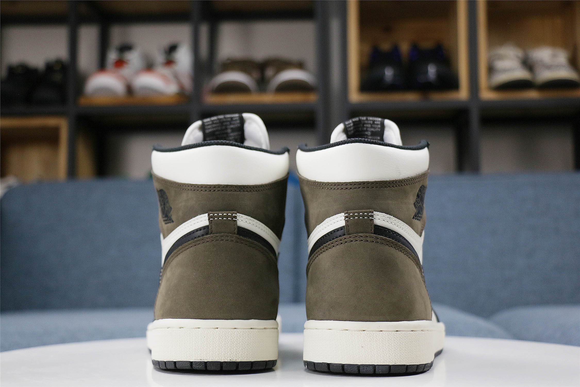 Air Jordan 1 Retro High Dark Mocha