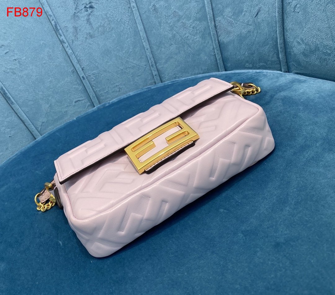 F**di baguette bag 19cm