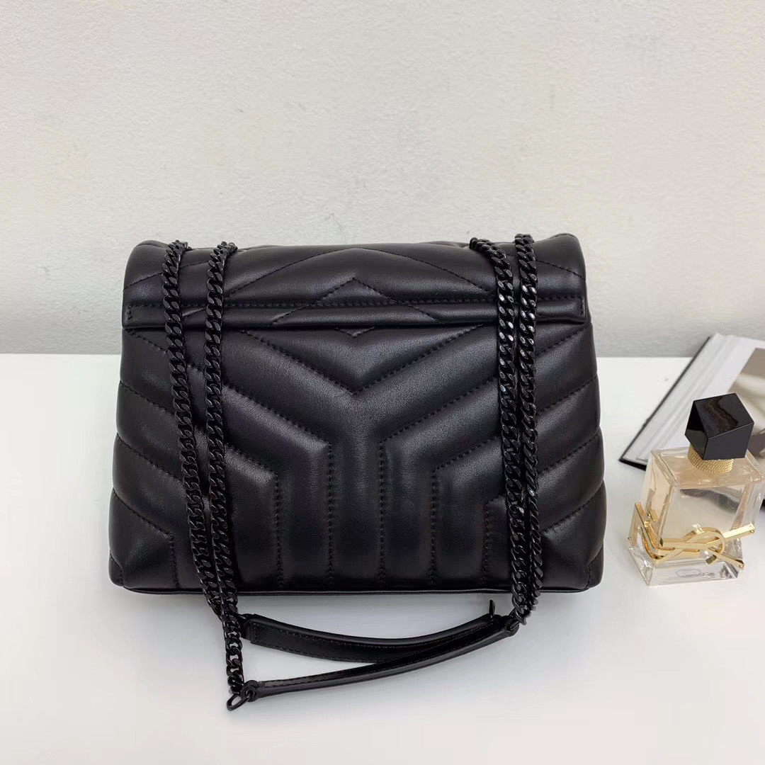 Y51 Loulou bag 25cm 001