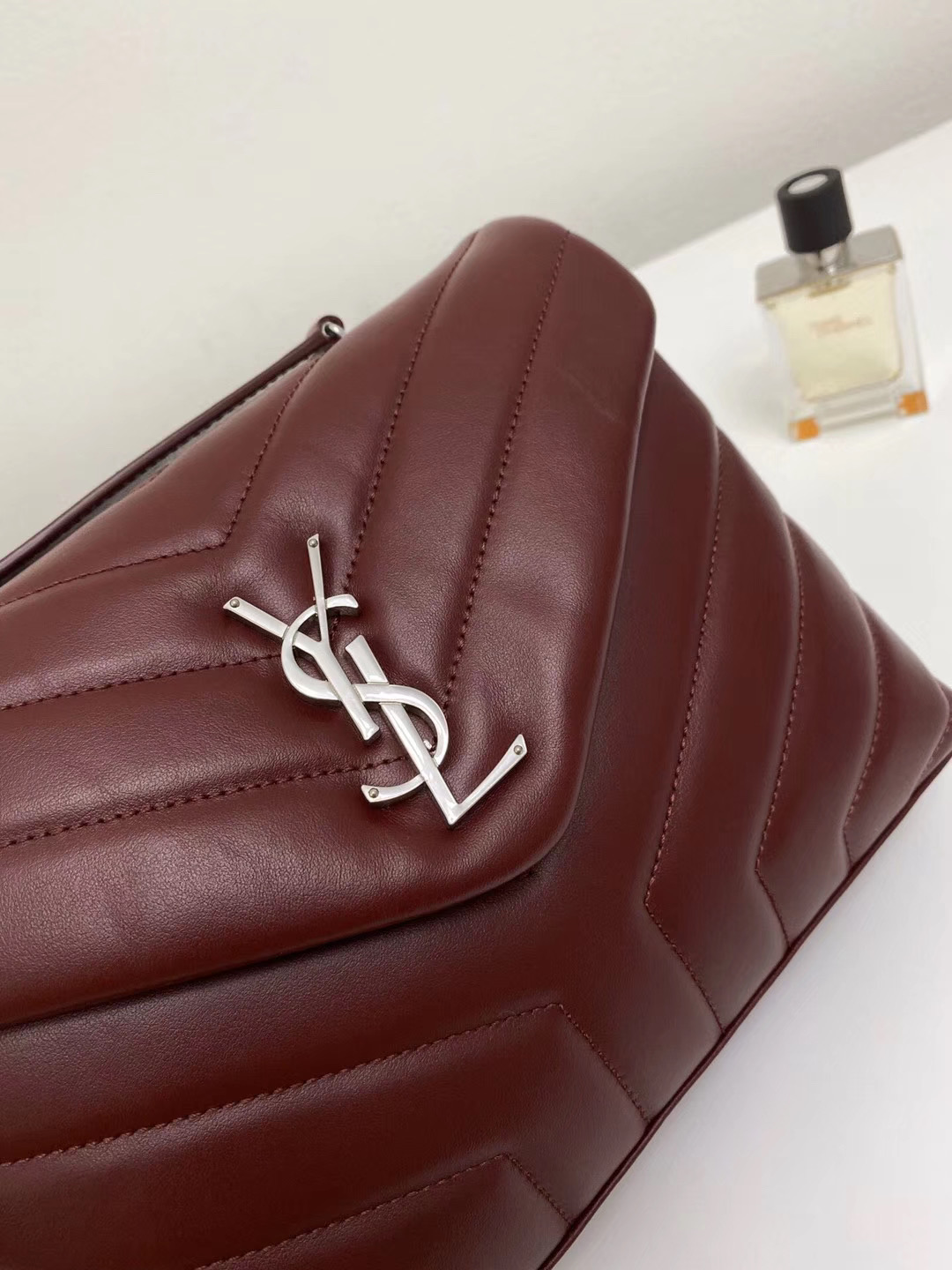 Y51 Loulou bag 25cm 003