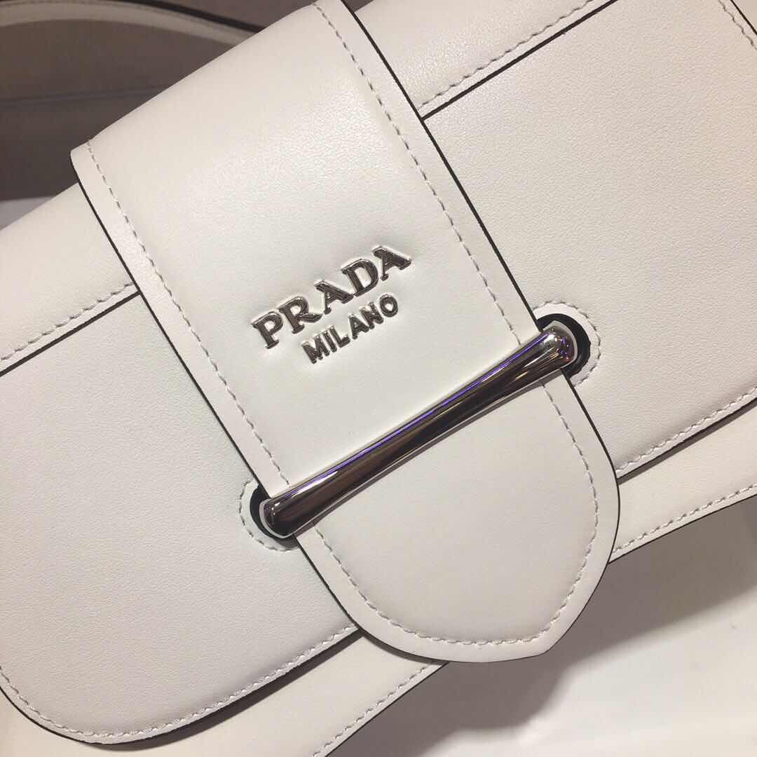 Pra*a handbag