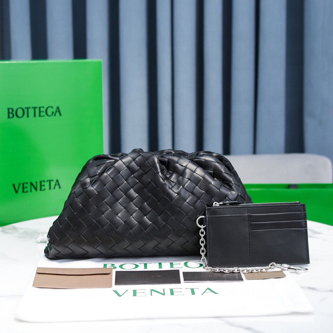 B0tt*ga Ven*ta Handbag