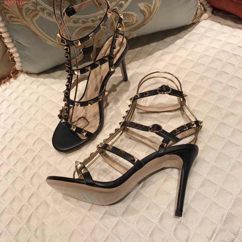 Va1e*ntin0 High Heel 10cm
