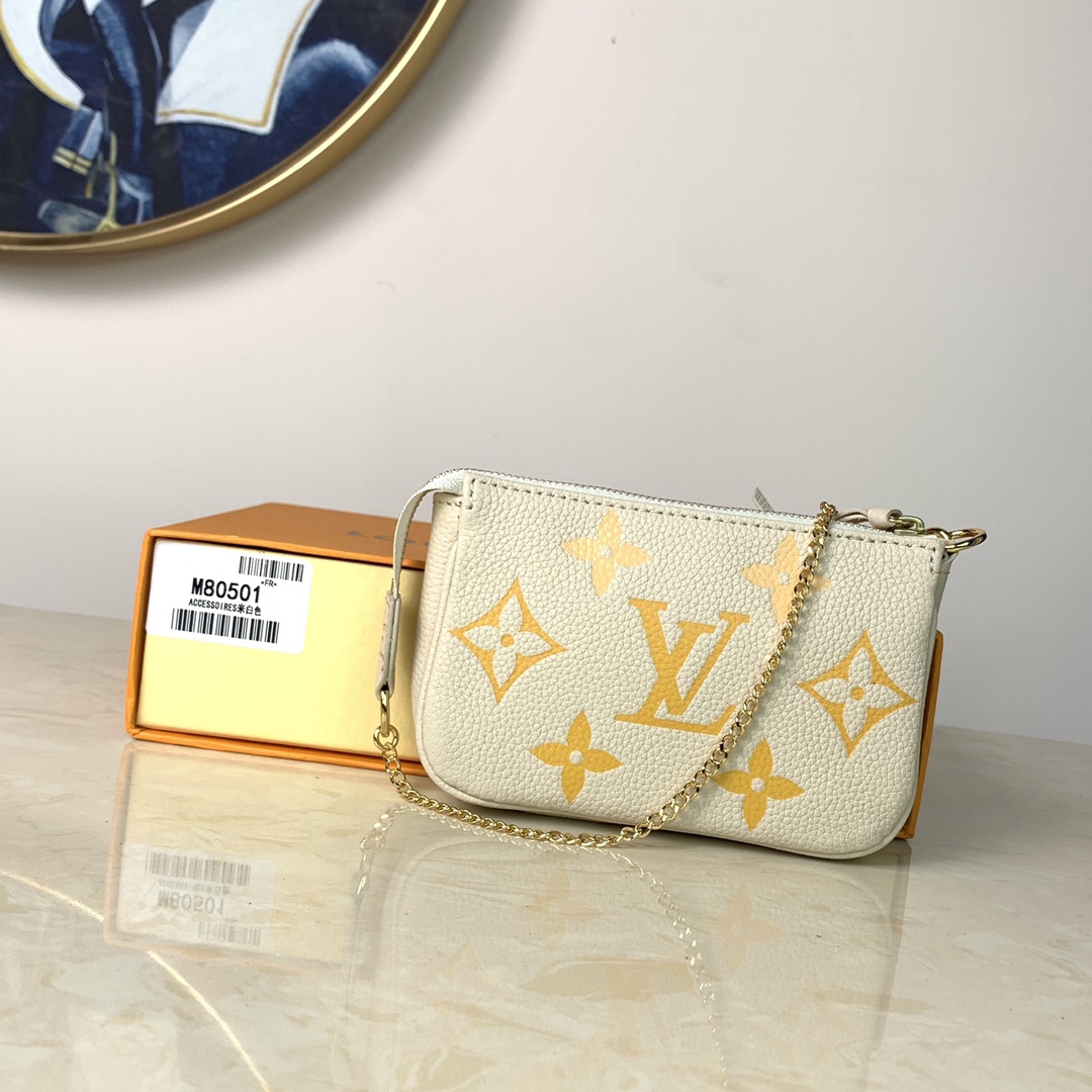 L0vis Vvtt0n Mini Pochette Accessoires 01