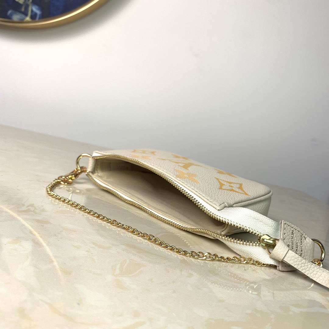 L0vis Vvtt0n Mini Pochette Accessoires 01