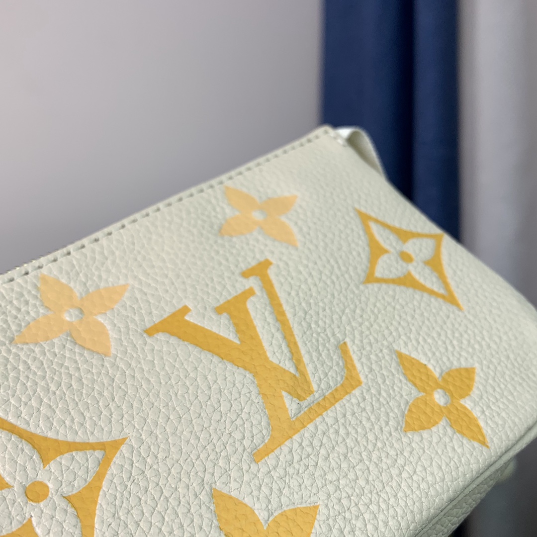 L0vis Vvtt0n Mini Pochette Accessoires 01